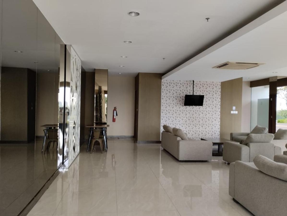 U Residence Tower2 Supermal By Lippo Karawaci Klapadua Екстер'єр фото